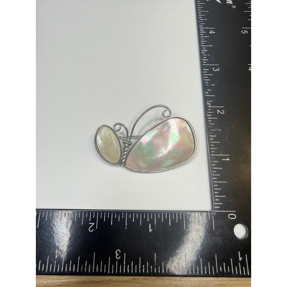 Iridescent Mother of Pearl Butterfly Brooch Silver Tone Shell Inlay Pin
